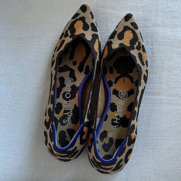 Rothy's The Point Big Cat Flats in Animal Cheetah Leopard Print Knit Women's - Picture 2 of 7